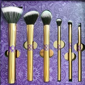 Luxie Beauty: Princess Jasmine 6 Piece Brush Set
